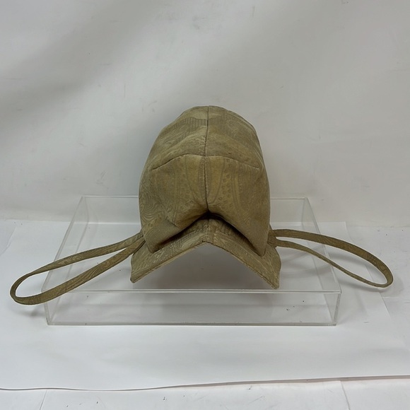 Michelle Lalonde Bone Color Lambsuede Evening Wristlet Bag - Picture 11 of 13